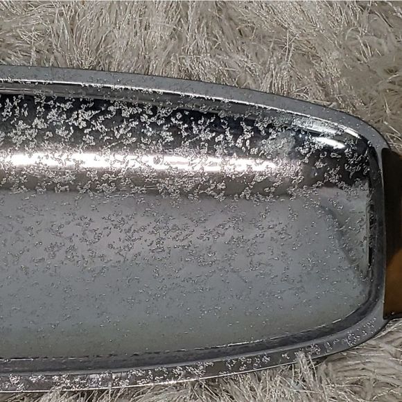 BAKELITE HANDELED SERVING DISH - Picture 4 of 7